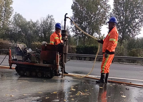 寻乌高速公路下沉注浆加固